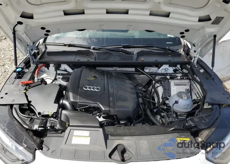 2023 Audi Q5 Premium 40 z USA, uszkodzony, nr VIN WA1ABAFY7P2066863